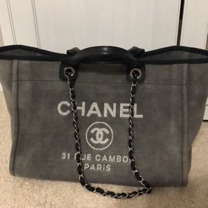 Large Chanel Deauville Tote